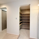 シューズクローゼットの垂れ壁アーチとアール